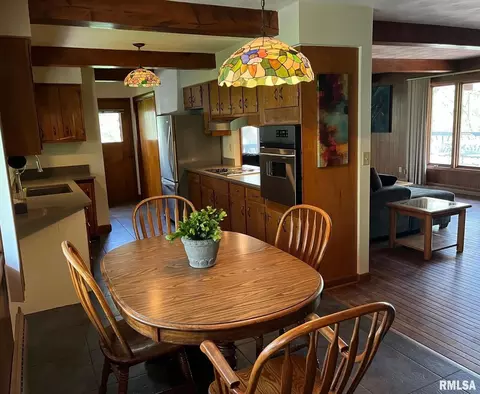 20832 White Oaks Rd, Morrison, IL 61270 photo 8