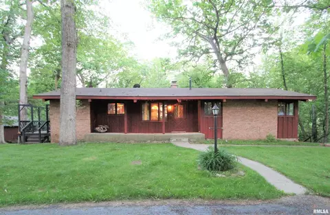 20832 White Oaks Rd, Morrison, IL 61270 photo 1