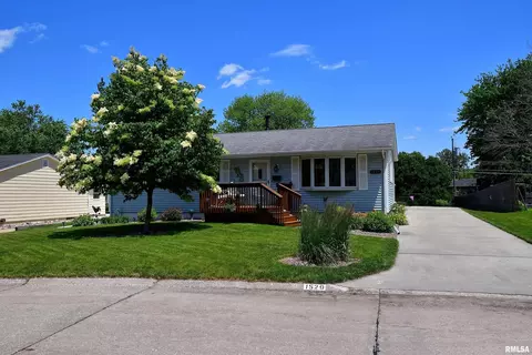 1529 12th St, Silvis, IL 61282 photo 1