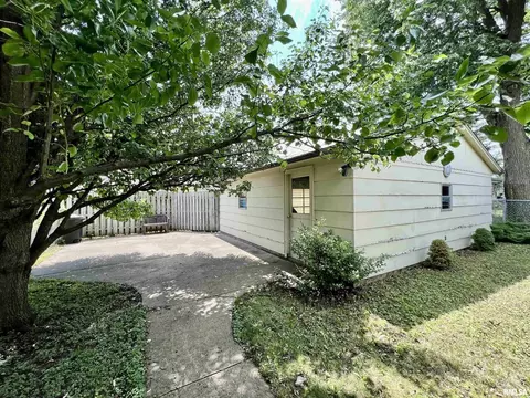 4124 10th Ave, Moline, IL 61265 photo 2