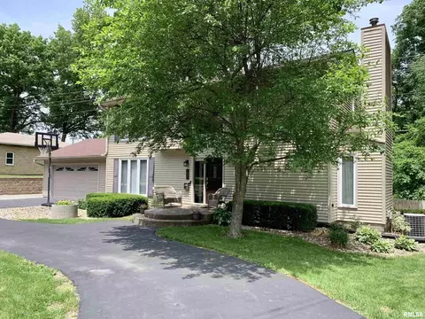 5111 34th Ave, Moline, IL 61265 photo 3