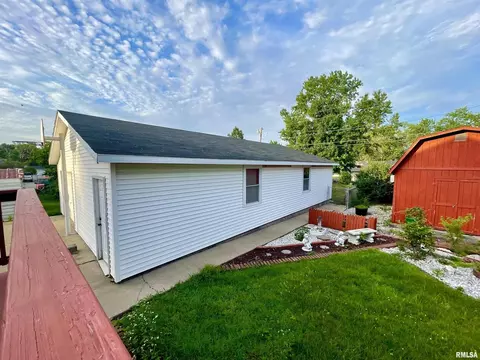 1004 S 12th St, Herrin, IL 62948 photo 21