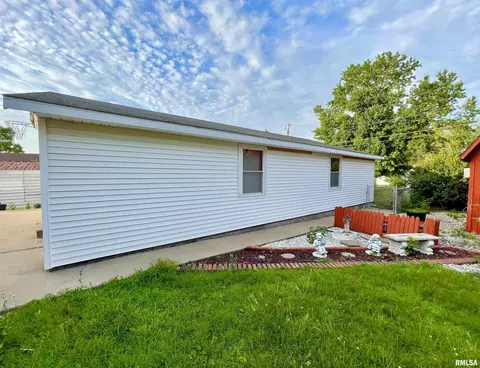 1004 S 12th St, Herrin, IL 62948 photo 30