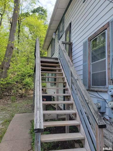 1154 19th St, Moline, IL 61265 photo 4