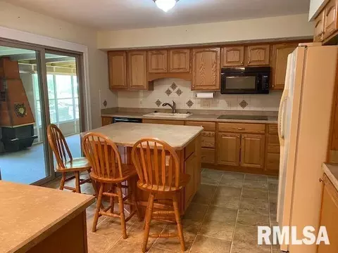 3501 53rd St, Moline, IL 61265 photo 11