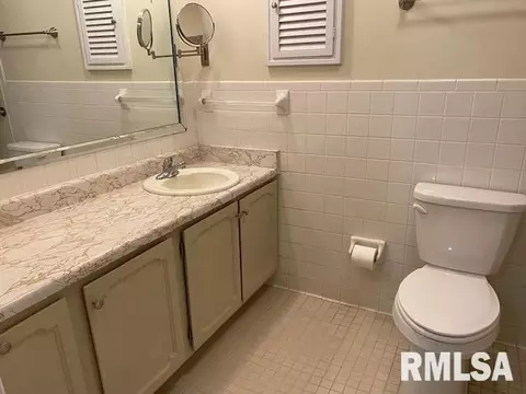 3501 53rd St, Moline, IL 61265 photo 22