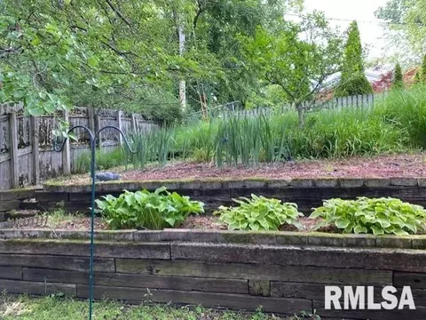 3501 53rd St, Moline, IL 61265 photo 8