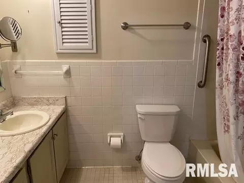 3501 53rd St, Moline, IL 61265 photo 27