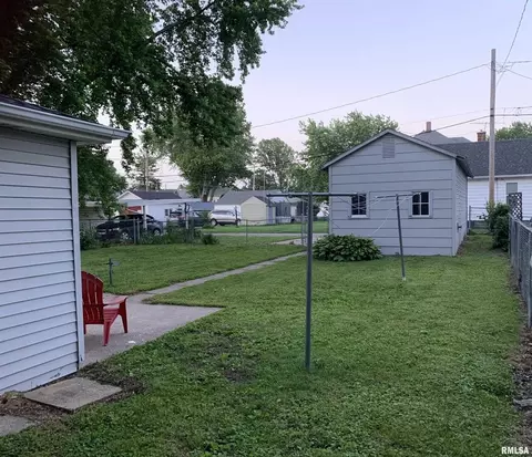 1824 4th St, Moline, IL 61265 photo 4
