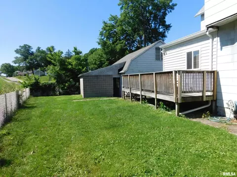 1832 12th Ave, Moline, IL 61265 photo 4