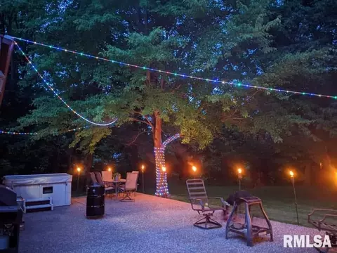1120 48th St, Moline, IL 61265 photo 3