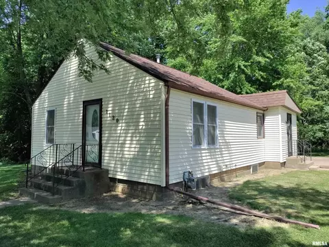 1120 48th St, Moline, IL 61265 photo 1