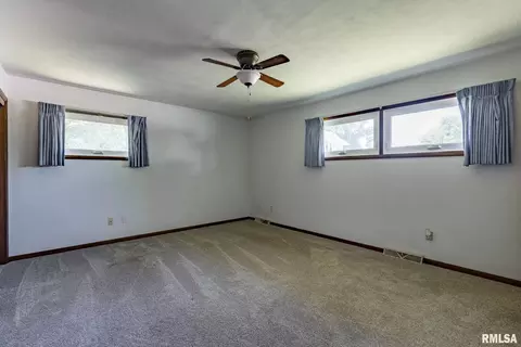 501 9th Avenue Ct, Hampton, IL 61256 photo 14