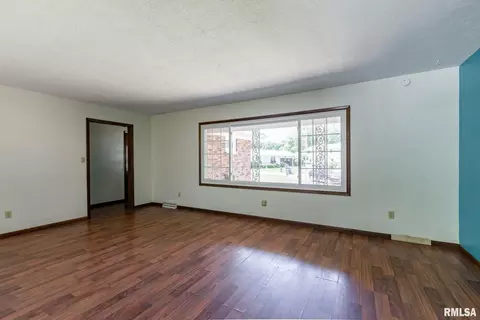 501 9th Avenue Ct, Hampton, IL 61256 photo 11