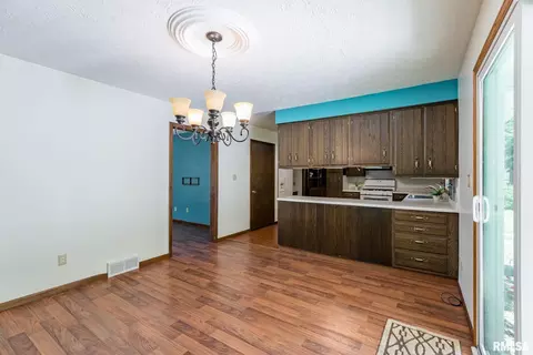 501 9th Avenue Ct, Hampton, IL 61256 photo 6