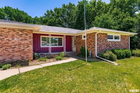 501 9th Avenue Ct, Hampton, IL 61256 photo 2