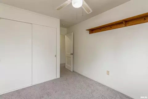 3910 10th Ave, Moline, IL 61265 photo 13