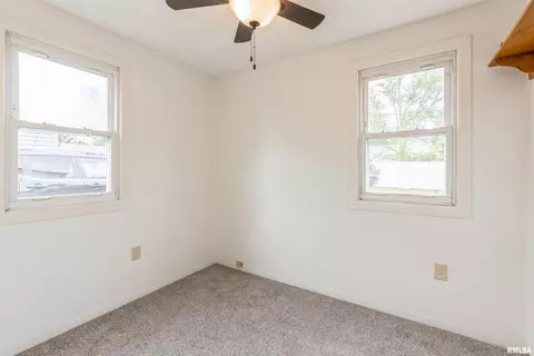3910 10th Ave, Moline, IL 61265 photo 16