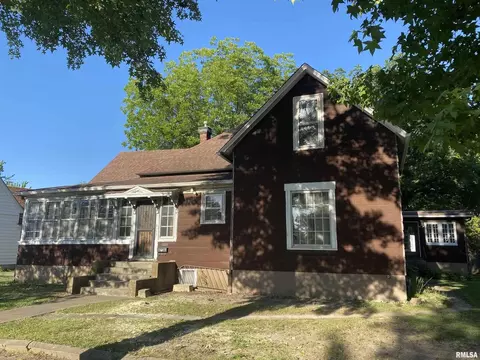 508 S 14th St, Herrin, IL 62948 photo 2