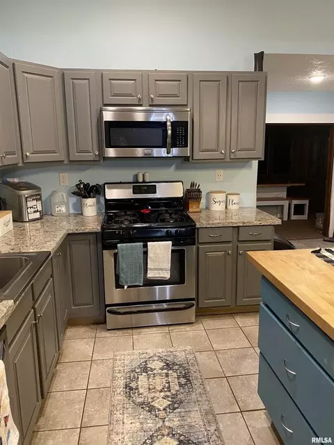 508 S 14th St, Herrin, IL 62948 photo 11