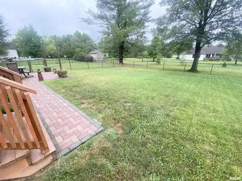 1804 Colonial Dr, Marion, IL 62959 photo 24
