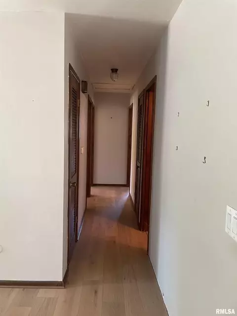 1430 19th Ave, Silvis, IL 61282 photo 8