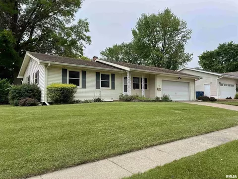 1430 19th Ave, Silvis, IL 61282 photo 1
