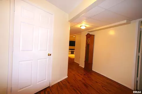 1820 12th St, Silvis, IL 61282 photo 32