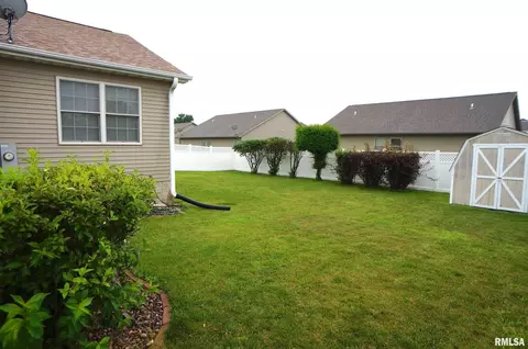 1820 12th St, Silvis, IL 61282 photo 35