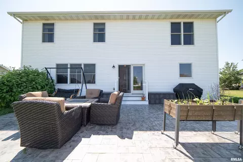 7 Jacob Dr, Eldridge, IA 52748 photo 48