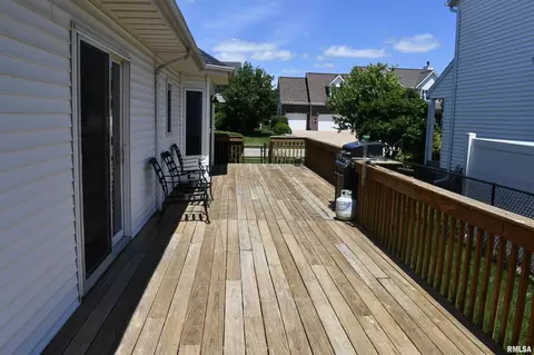 651 Dammann Dr, Eldridge, IA 52748 photo 34