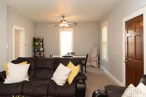 2009 14th St, Moline, IL 61265 photo 6