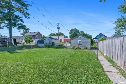 1835 24th Ave, Moline, IL 61265 photo 3