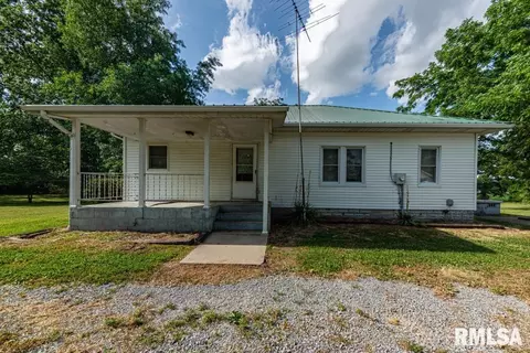 9274 Summers Rd, Benton, IL 62812 photo 2