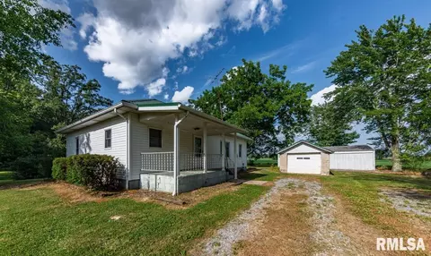 9274 Summers Rd, Benton, IL 62812 photo 1