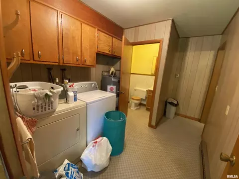 808 Hilldale Ave, Herrin, IL 62948 photo 8