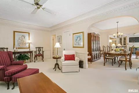 2203 5th St, Moline, IL 61265 photo 9
