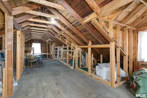 2203 5th St, Moline, IL 61265 photo 32