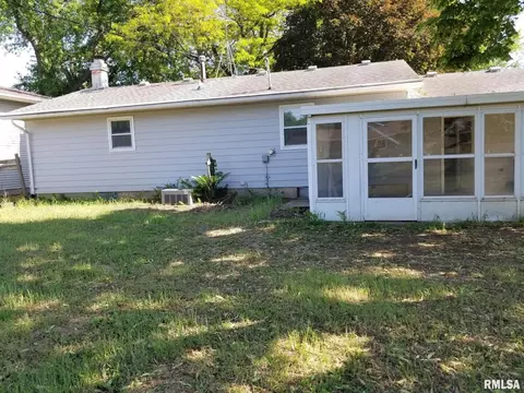 913 5th St #A, Hampton, IL 61256 photo 12