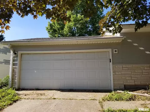 913 5th St #A, Hampton, IL 61256 photo 3