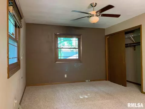 5339 34th Ave, Moline, IL 61265 photo 7