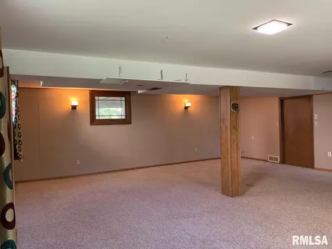 5339 34th Ave, Moline, IL 61265 photo 10