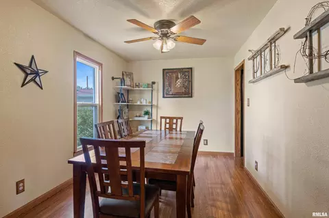 522 Franklin St, Kewanee, IL 61443 photo 5
