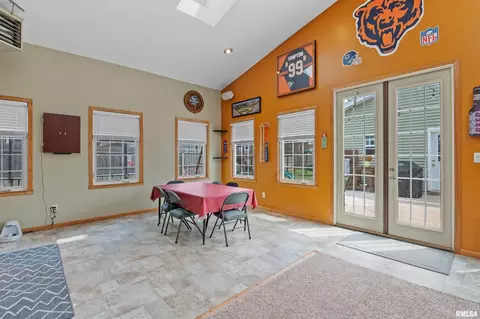522 Franklin St, Kewanee, IL 61443 photo 18