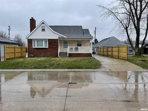 4105 22nd Ave, Moline, IL 61265 photo 1