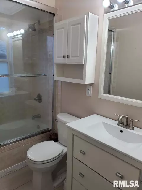 4105 22nd Ave, Moline, IL 61265 photo 10