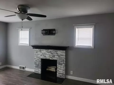 4105 22nd Ave, Moline, IL 61265 photo 8