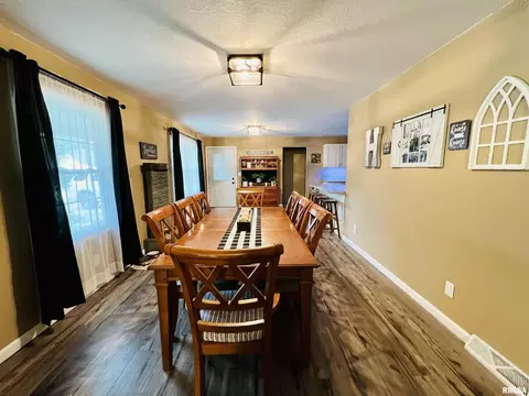 505 SW 7th St, Aledo, IL 61231 photo 5