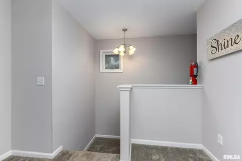 1311 17th St, Moline, IL 61265 photo 11