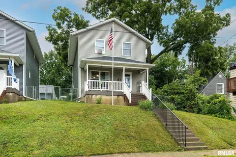 1311 17th St, Moline, IL 61265 photo 1